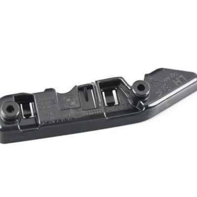 Направляюча бамперу ліва (у крило) BMW G20