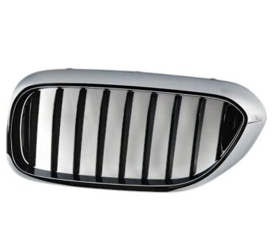 Решітка бампера ліва BMW G30