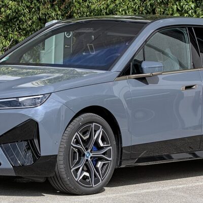 BMW iX i20 (2021–)