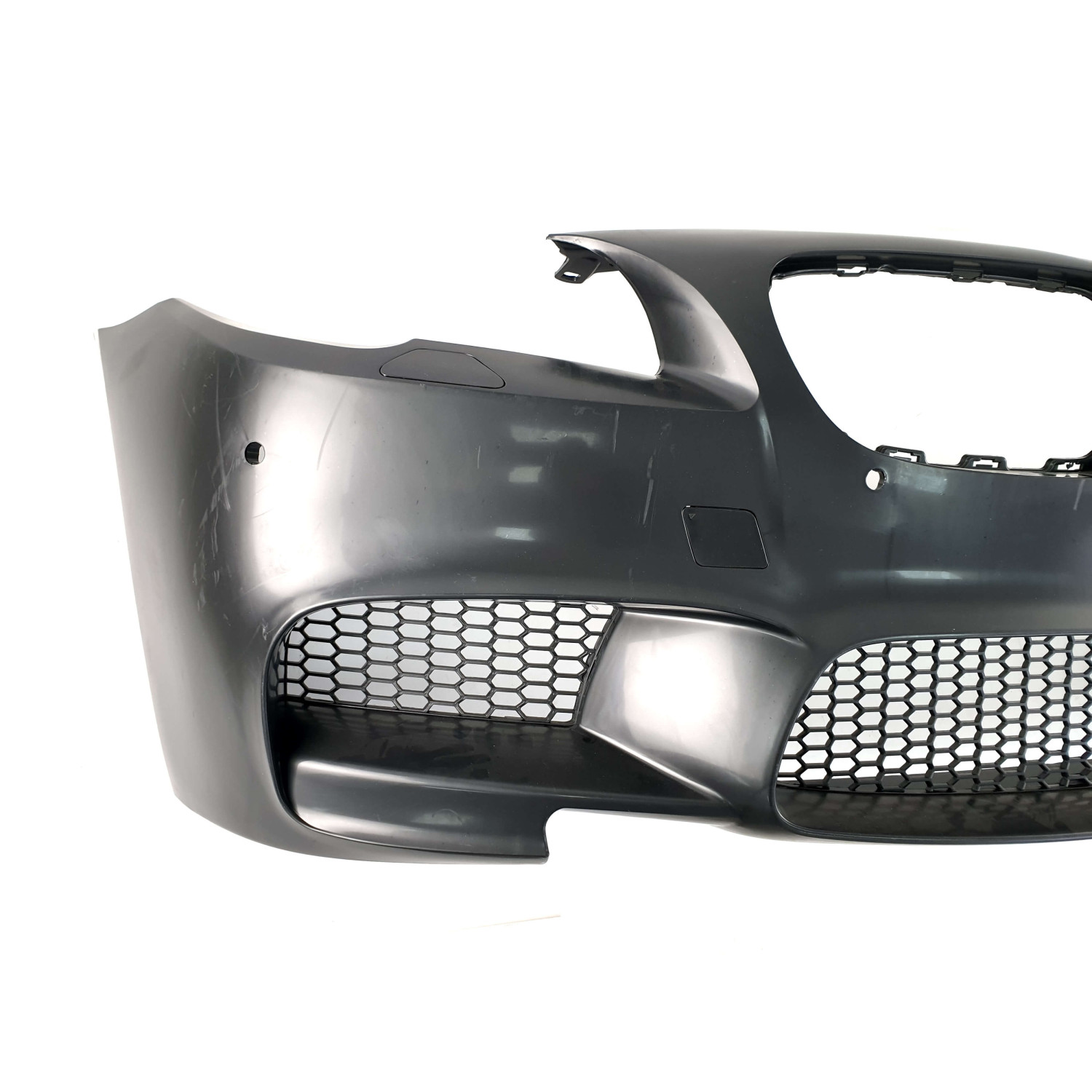 Передній бампер ( стиль M5 ) BMW 5 F10/F11 (2010–2017)