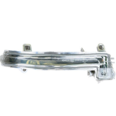 Повторювач повороту в дзеркало (правий) BMW 1 / 2 / 3 / 3GT / 4 / X1 · 63137280772