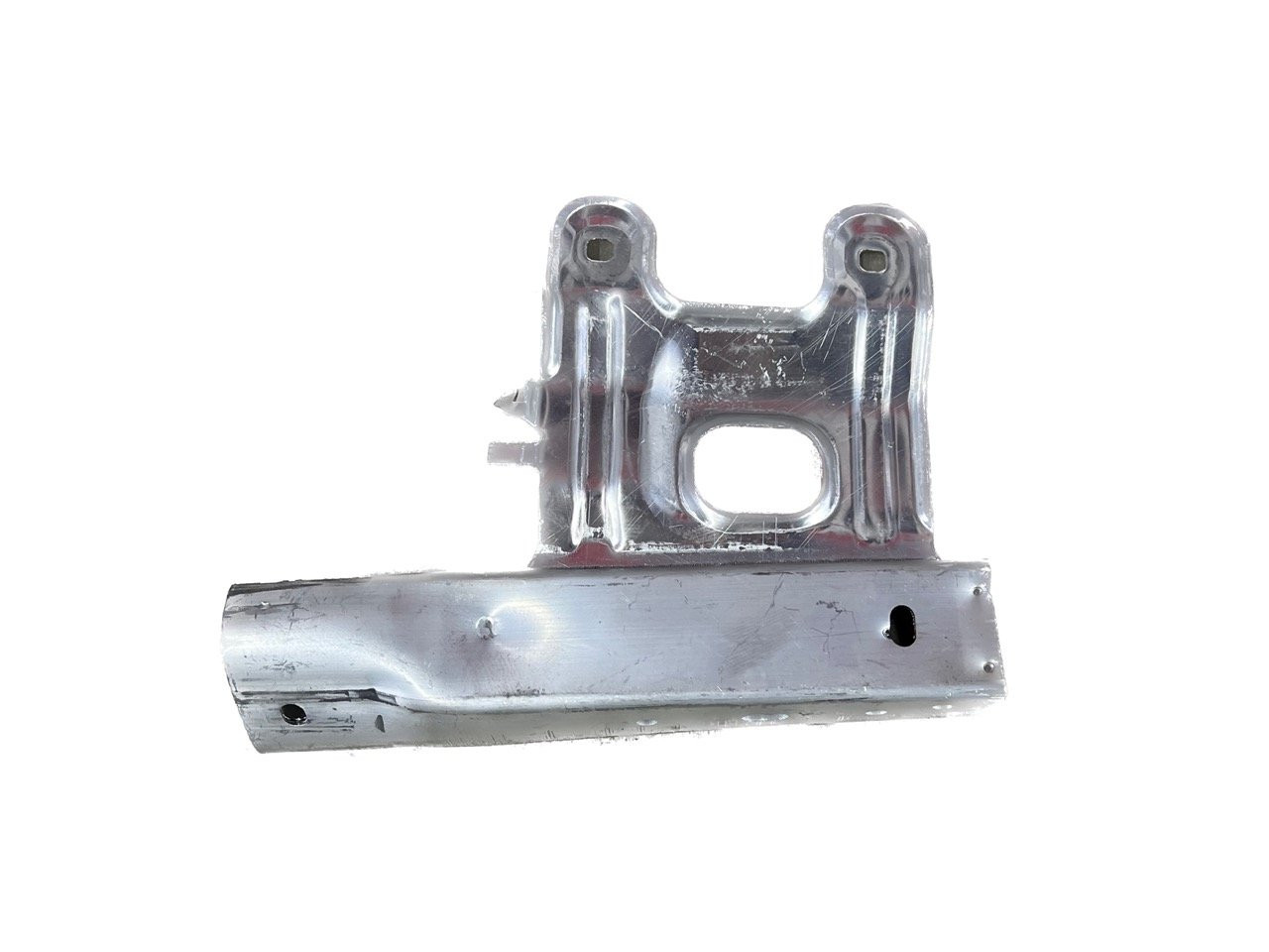 Опора переднього бампера (права) BMW 3 (F30) 51117266194