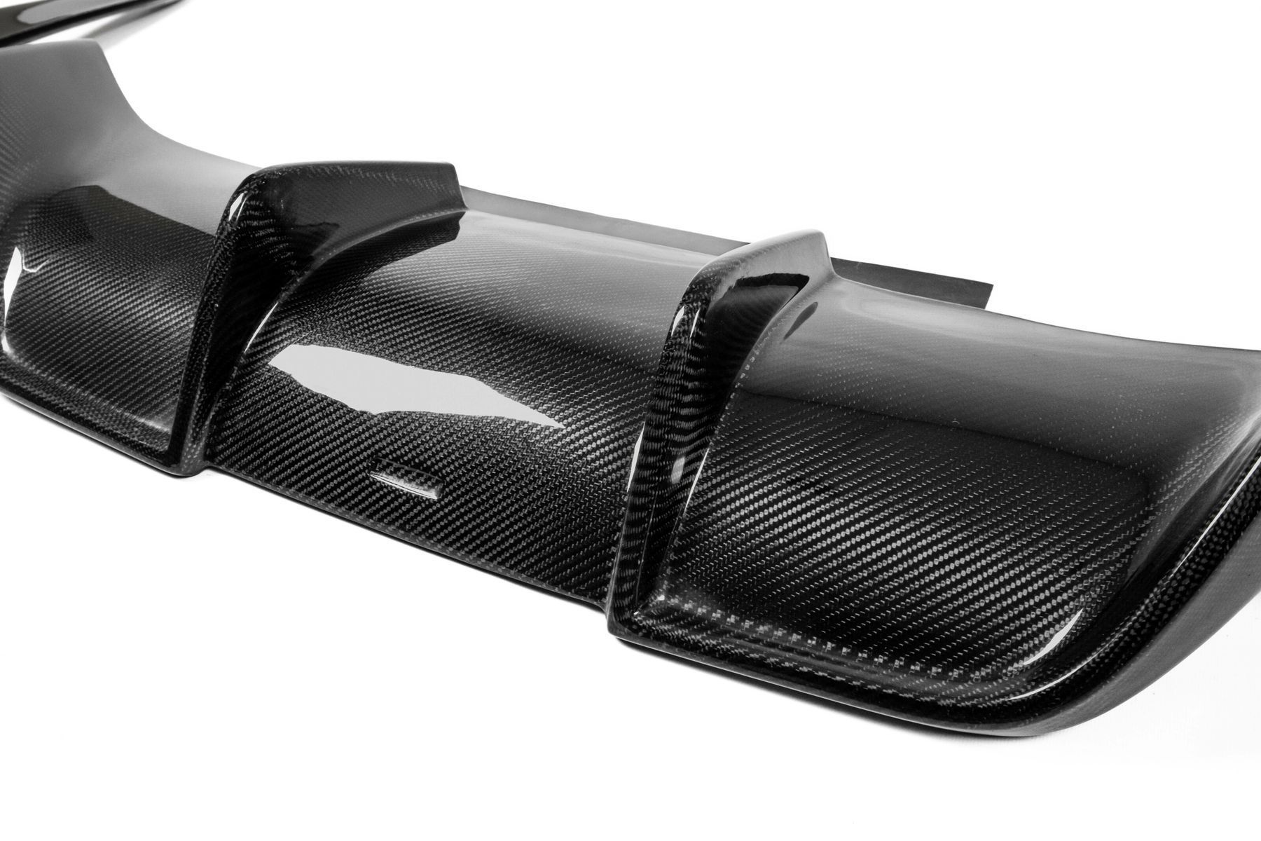 Карбонова накладка заднього бампера (Дифузор) на BMW F06 F12 F13 (M-Paket бампер)