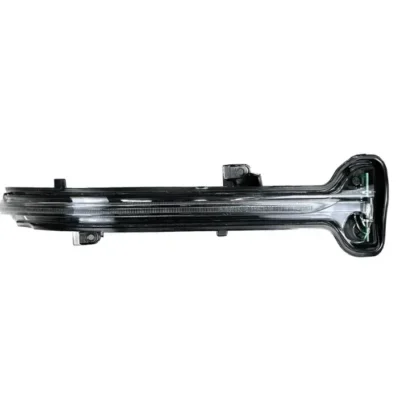 Правий повторювач повороту в дзеркалі BMW 3 G20/G21 63137498160
